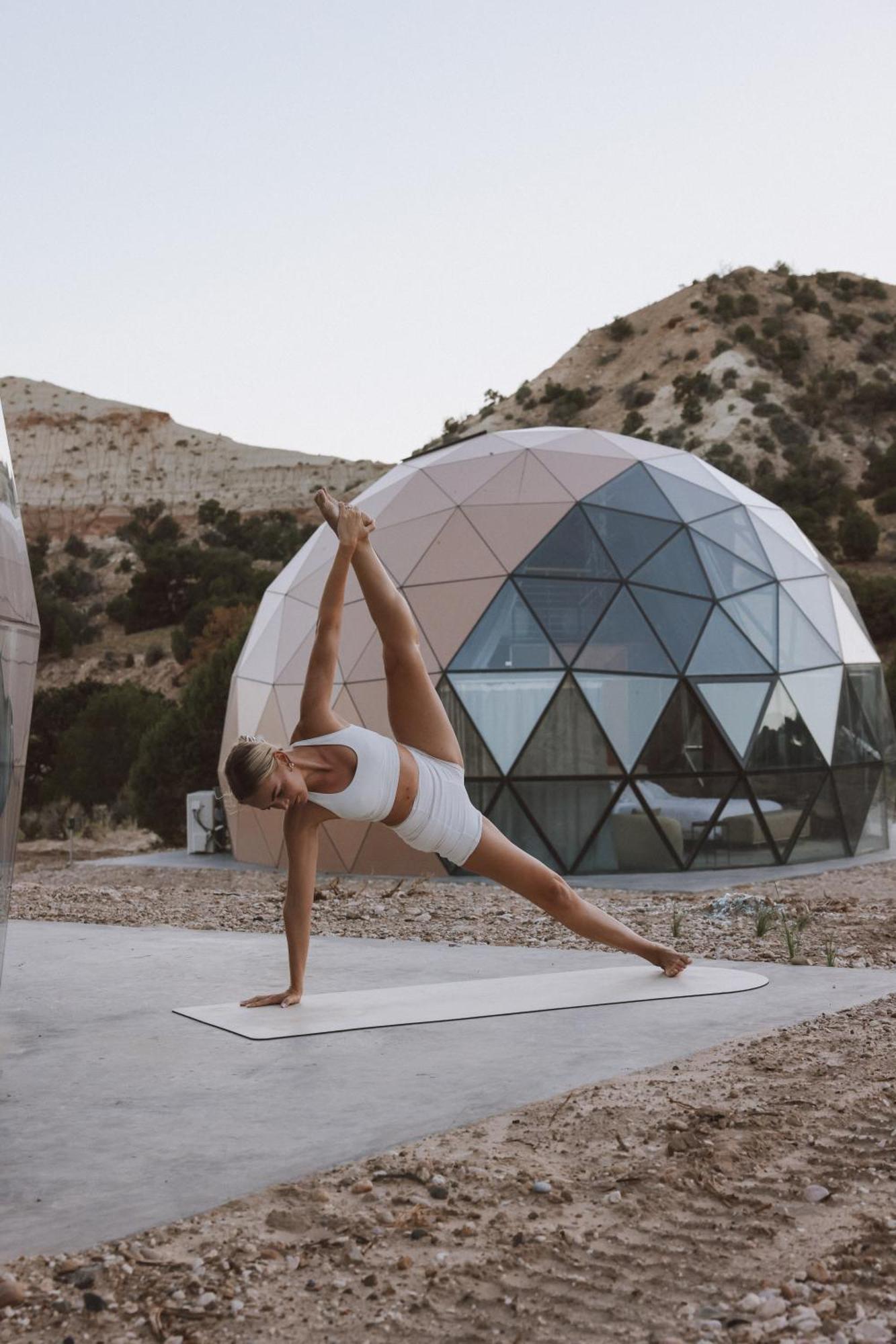 Clear Sky Resorts - Bryce Canyon - Unique Stargazing Domes 卡农维尔 外观 照片