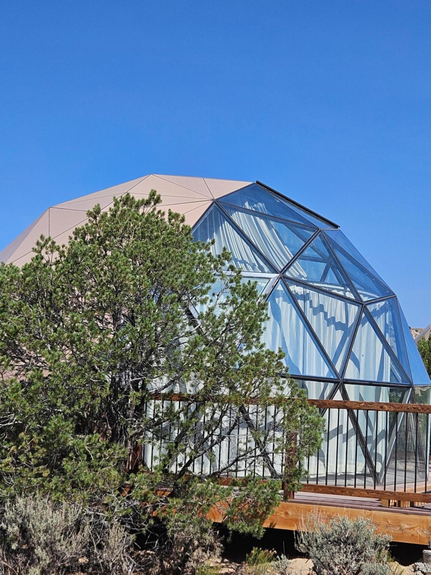 Clear Sky Resorts - Bryce Canyon - Unique Stargazing Domes 卡农维尔 外观 照片