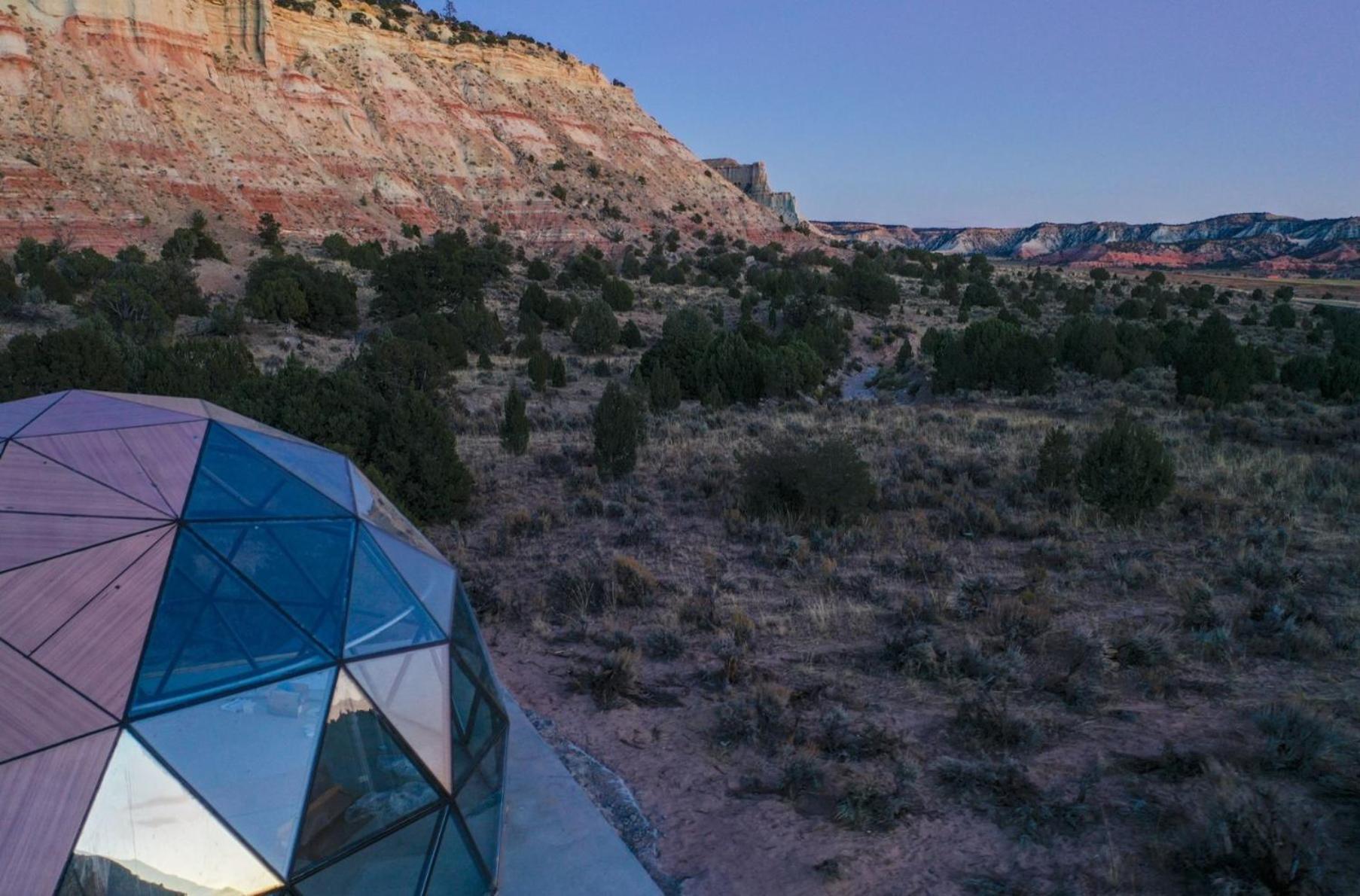 Clear Sky Resorts - Bryce Canyon - Unique Stargazing Domes 卡农维尔 外观 照片