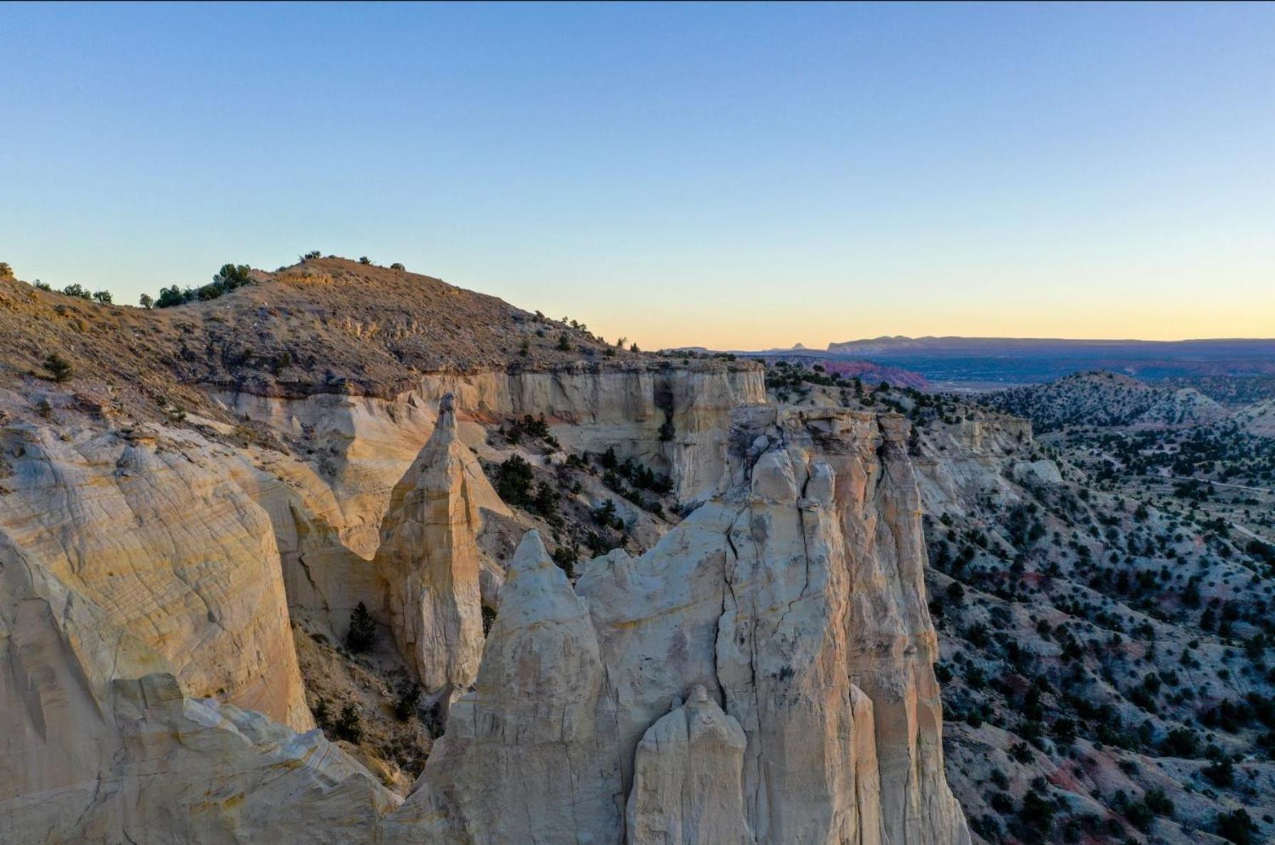 Clear Sky Resorts - Bryce Canyon - Unique Stargazing Domes 卡农维尔 外观 照片